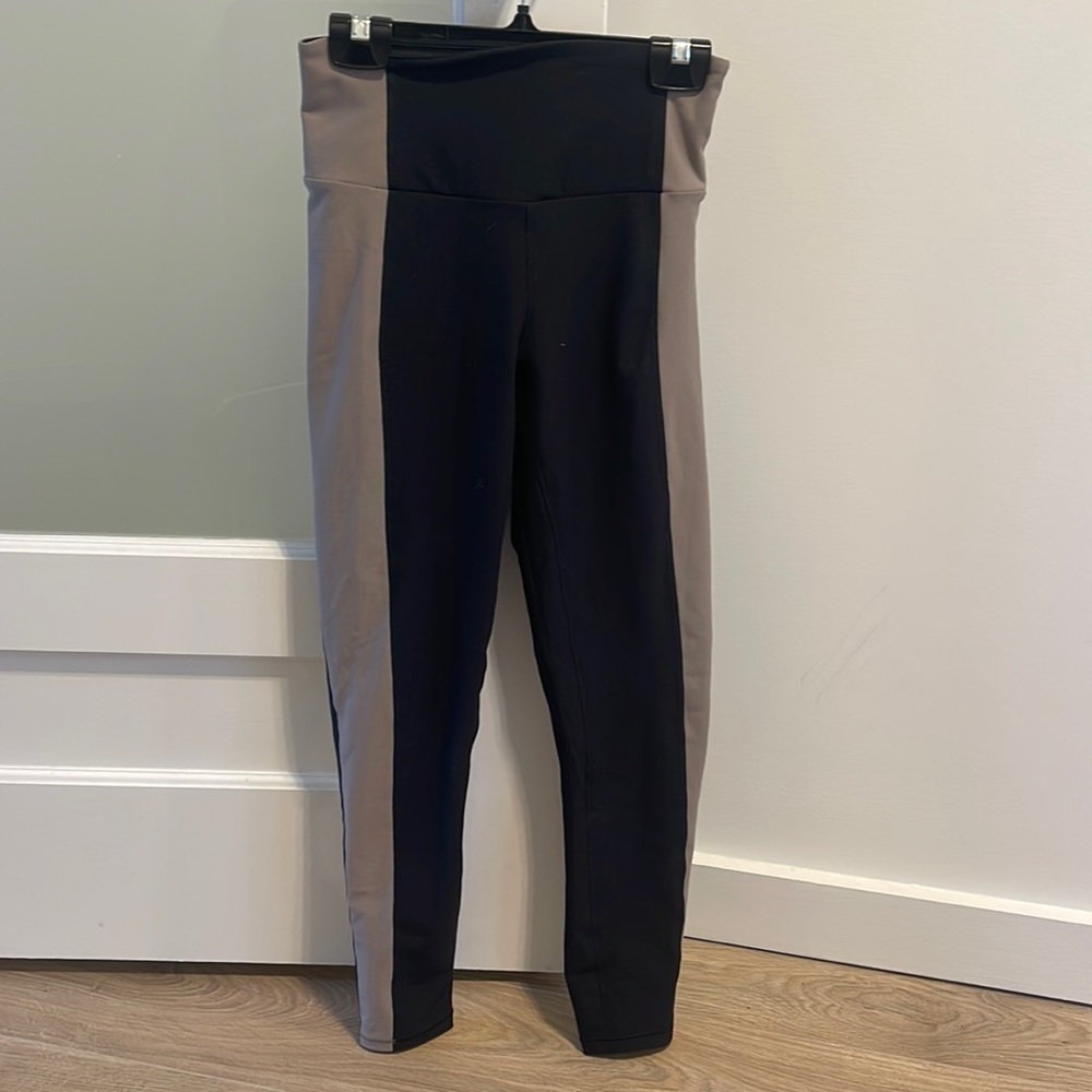 Abercrombie Workout Leggings, Never Worn , Size Small